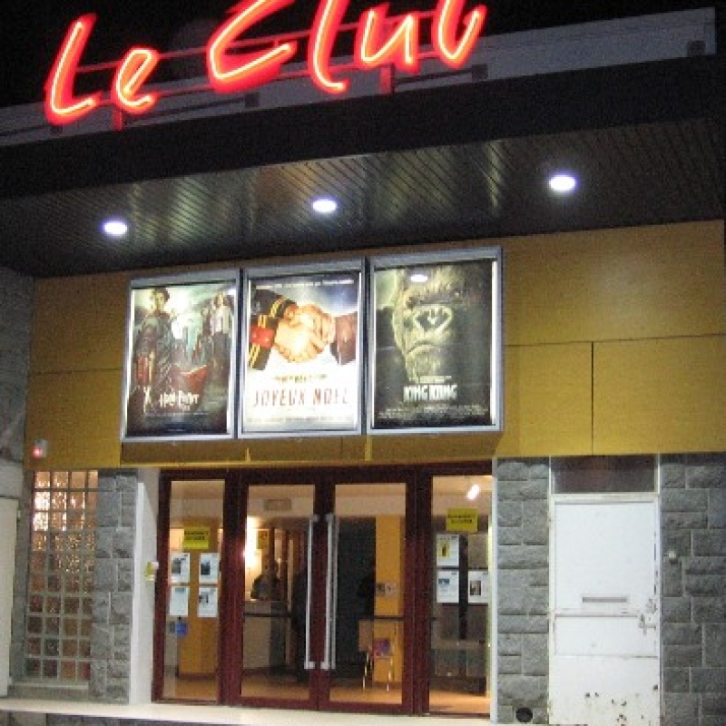 facade-cinema facade-cinema
